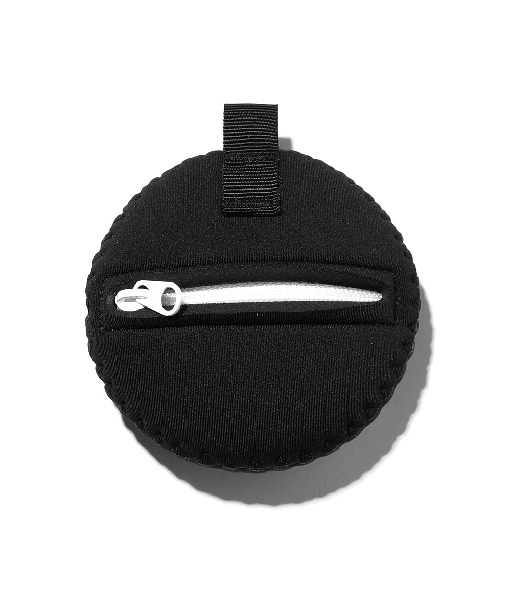 MOUNTAIN RESEARCH by A.M. × A Trout in the Store Round Case