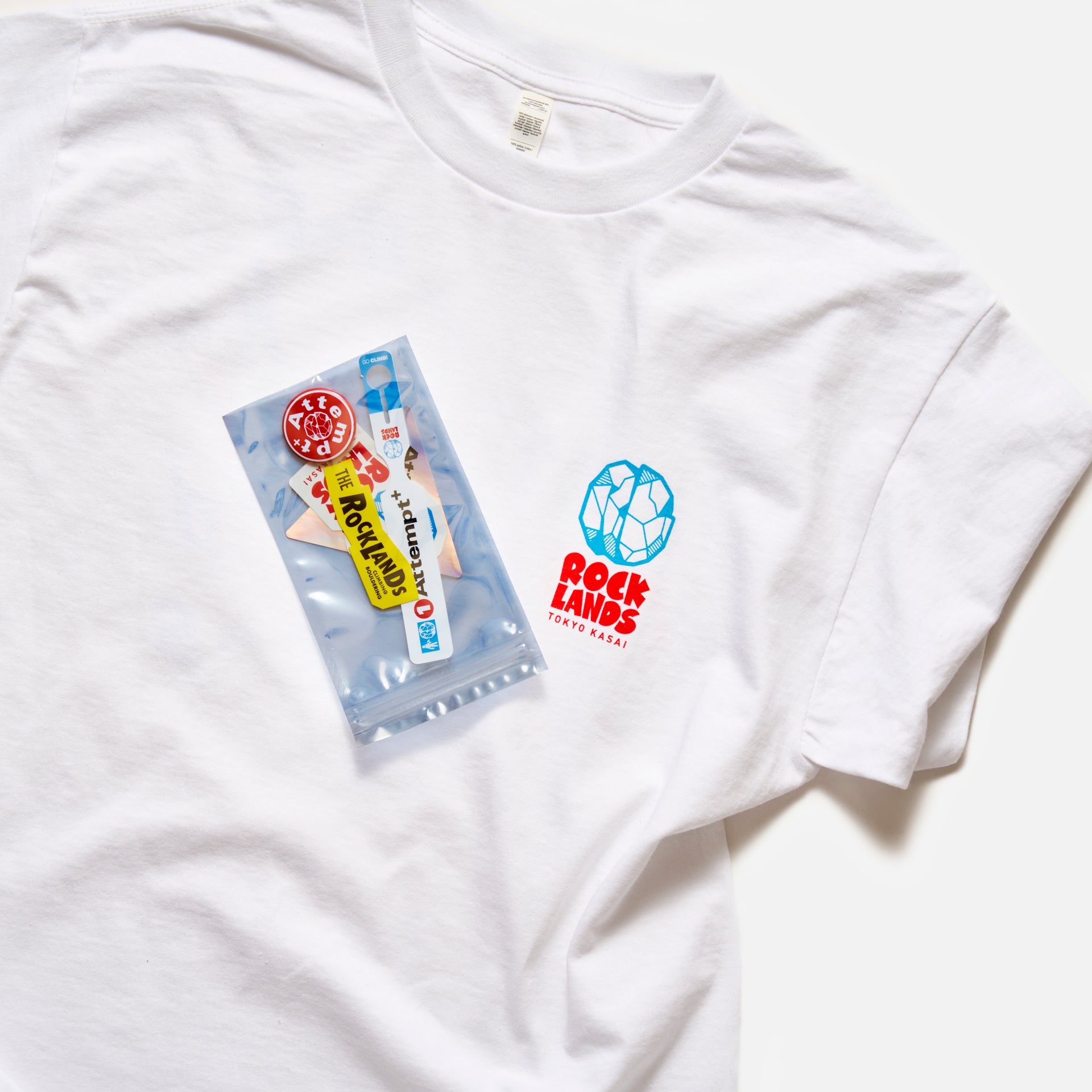 『Attempt+』vol.01 限定Tシャツ＋ステッカーセット